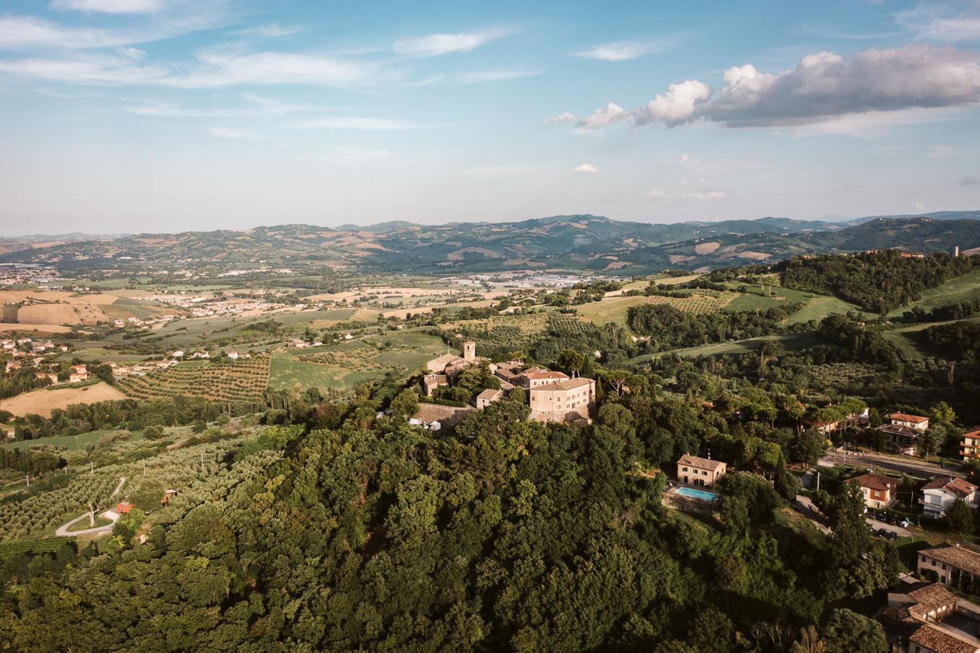 Palazzo Viviani Castello Di Montegridolfo Ξενοδοχείο Εξωτερικό φωτογραφία